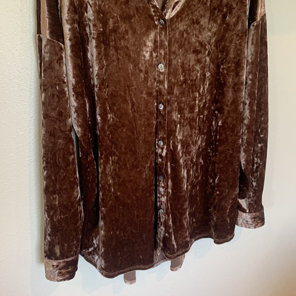 Tribal Jeans Velvet Button Down Blouse Shirt in Copper Size Large - Picture 3 of 7